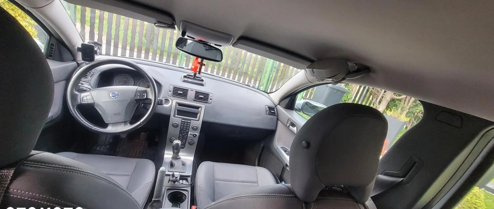 Volvo V50 cena 23600 przebieg: 197100, rok produkcji 2005 z Szczyrk małe 301